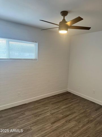 3219 E Earll Drive Apt 2, Phoenix, AZ 85018