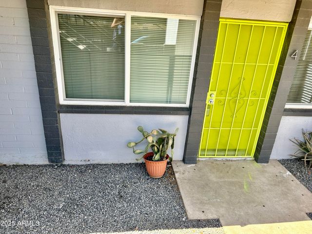 3219 E Earll Drive Apt 2, Phoenix, AZ 85018