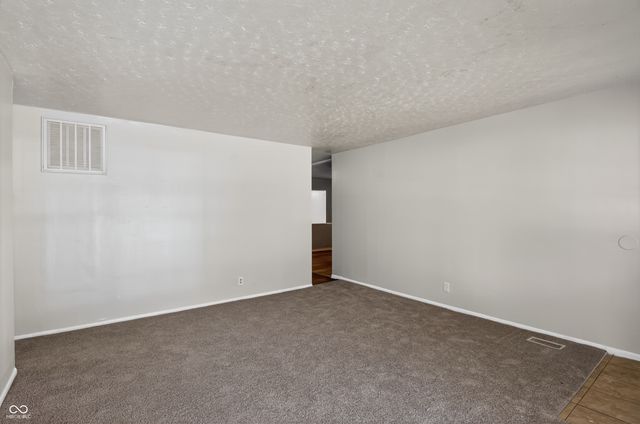 4043 Alsace Place, Indianapolis, IN 46226