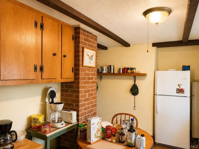 16 Cottage Street, Wallkill, NY 12589