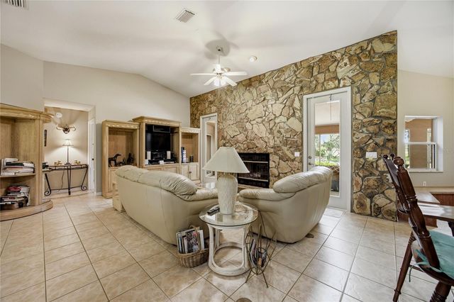 11751 SE 16TH LANE, Morriston, FL 32668