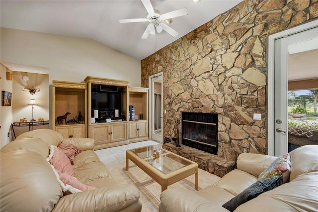11751 SE 16TH LANE, Morriston, FL 32668