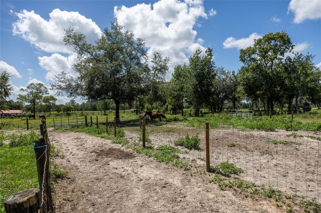11751 SE 16TH LANE, Morriston, FL 32668