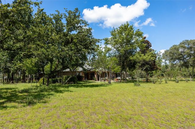 11751 SE 16TH LANE, Morriston, FL 32668