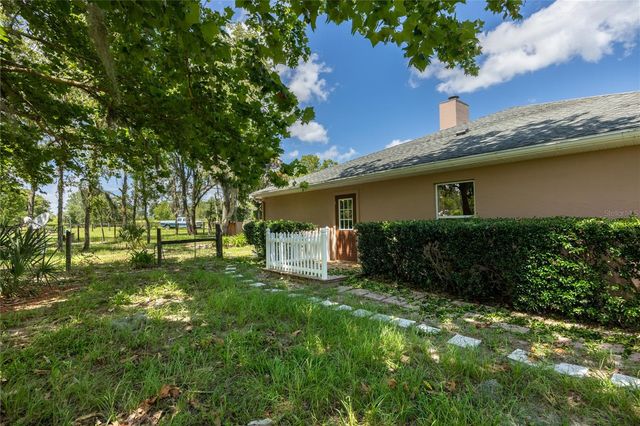 11751 SE 16TH LANE, Morriston, FL 32668