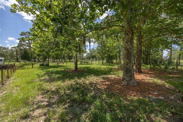 11751 SE 16TH LANE, Morriston, FL 32668