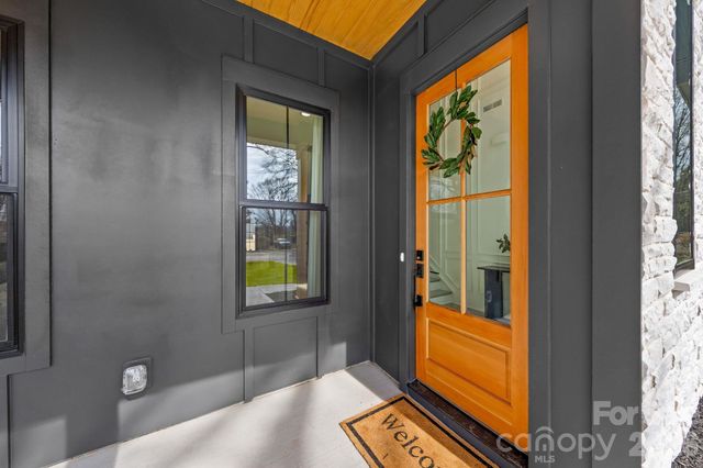 4825 Elder Avenue, Charlotte, NC 28205