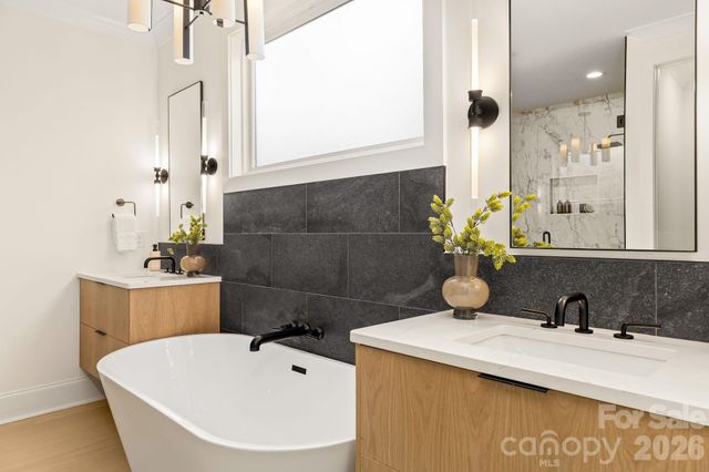 4825 Elder Avenue, Charlotte, NC 28205