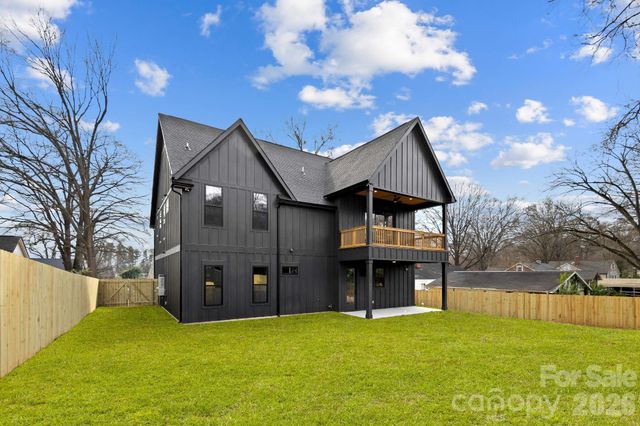 4825 Elder Avenue, Charlotte, NC 28205