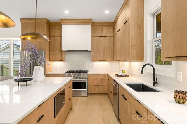 4825 Elder Avenue, Charlotte, NC 28205