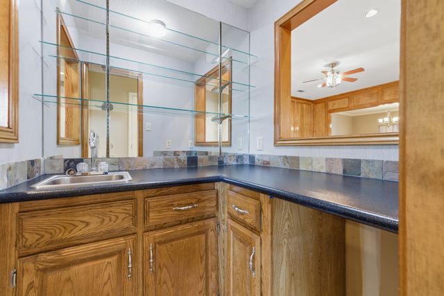 1801 Glenbrook Court, Bedford, TX 76021