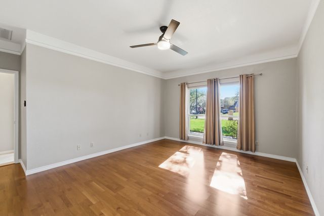 1801 Glenbrook Court, Bedford, TX 76021