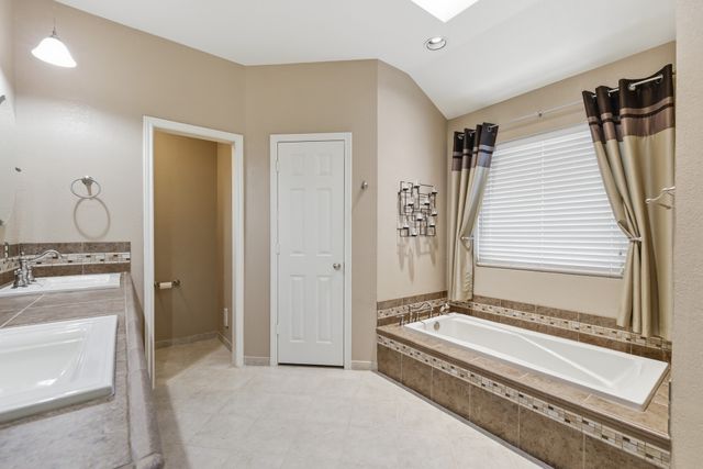 1801 Glenbrook Court, Bedford, TX 76021