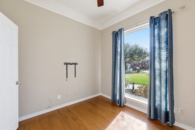 1801 Glenbrook Court, Bedford, TX 76021