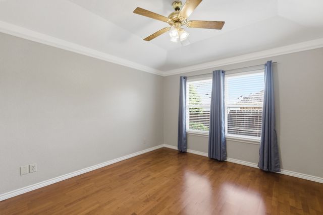 1801 Glenbrook Court, Bedford, TX 76021