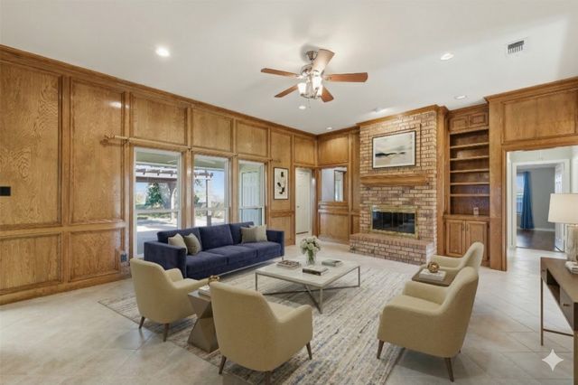 1801 Glenbrook Court, Bedford, TX 76021