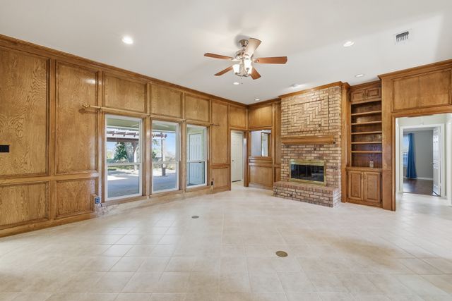 1801 Glenbrook Court, Bedford, TX 76021