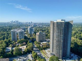2660 Peachtree Road NW 39G, Atlanta, GA 30305