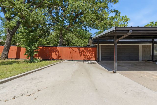 1001 NW 11th Street, Mineral Wells, TX 76067