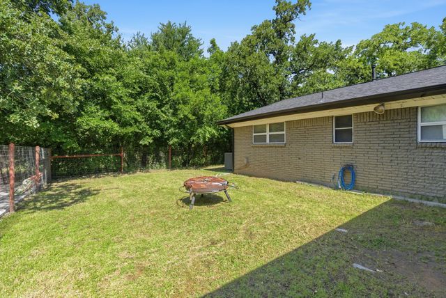 1001 NW 11th Street, Mineral Wells, TX 76067
