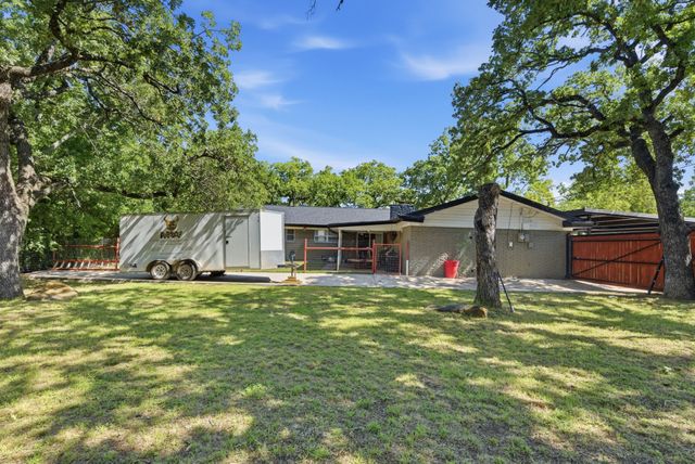 1001 NW 11th Street, Mineral Wells, TX 76067