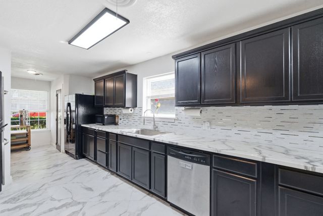 1001 NW 11th Street, Mineral Wells, TX 76067