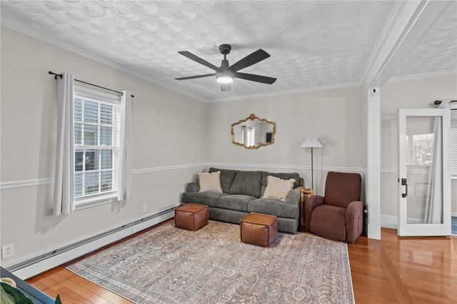 10 Brightridge Avenue, East Providence, RI 02914