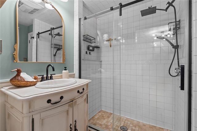 10 Brightridge Avenue, East Providence, RI 02914