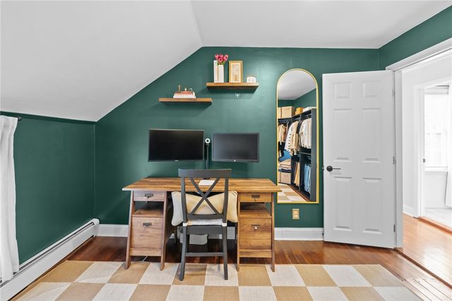 10 Brightridge Avenue, East Providence, RI 02914