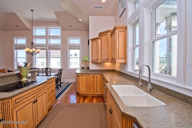 4204 Emerald Drive, Emerald Isle, NC 28594