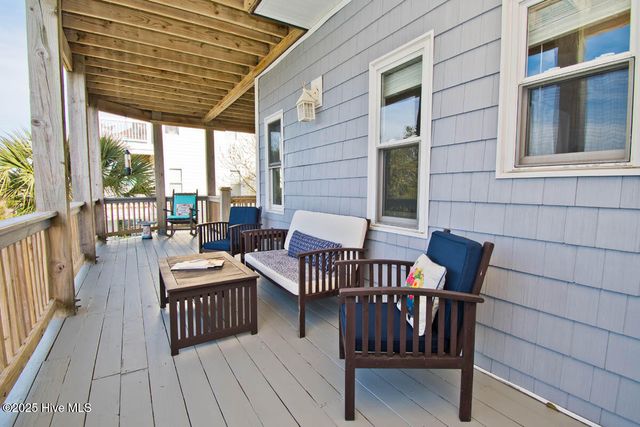 4204 Emerald Drive, Emerald Isle, NC 28594