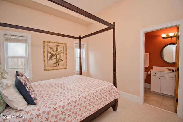 4204 Emerald Drive, Emerald Isle, NC 28594