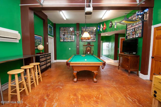 4204 Emerald Drive, Emerald Isle, NC 28594