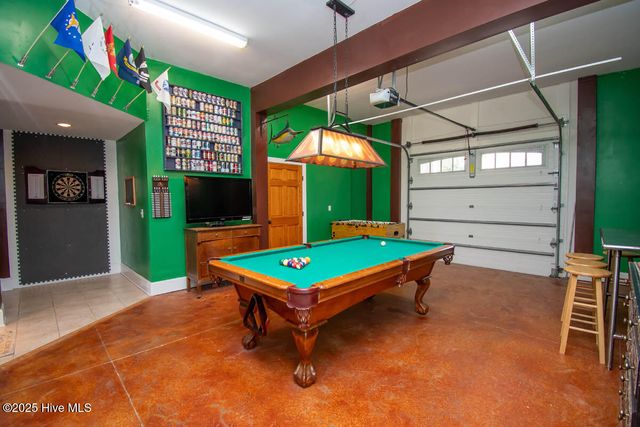 4204 Emerald Drive, Emerald Isle, NC 28594