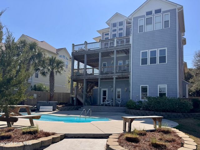 4204 Emerald Drive, Emerald Isle, NC 28594