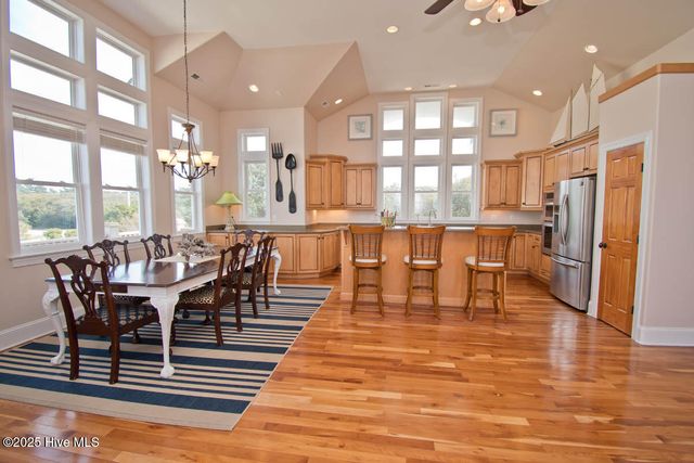 4204 Emerald Drive, Emerald Isle, NC 28594