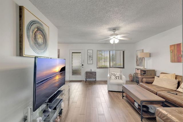 66 Capri B, Delray Beach, FL 33484