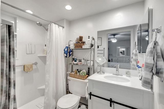 66 Capri B, Delray Beach, FL 33484