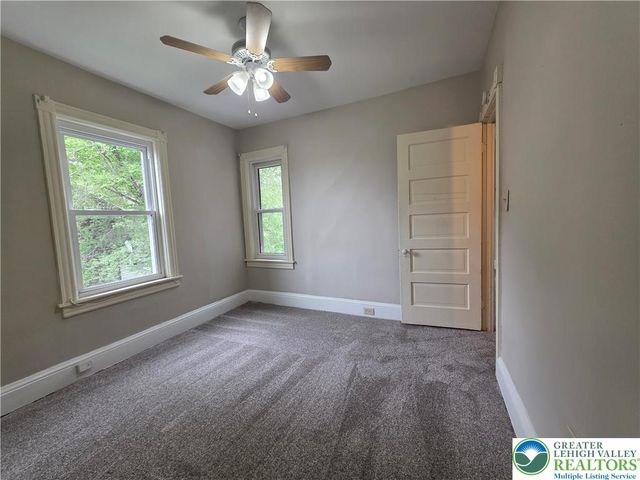 2710 Columbia Street, Palmer Twp, PA 18045