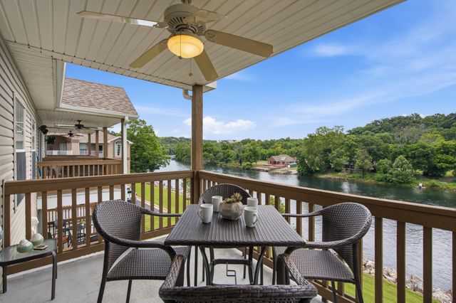 700 Fall Creek Drive 11, Branson, MO 65616