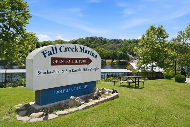 700 Fall Creek Drive 11, Branson, MO 65616