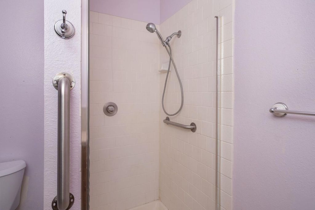 Image 12 of property listing at 317 W Sierra Avenue # 114, Fresno, CA 93704