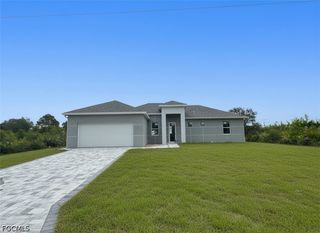3120 72nd ST W, Lehigh Acres, FL 33971