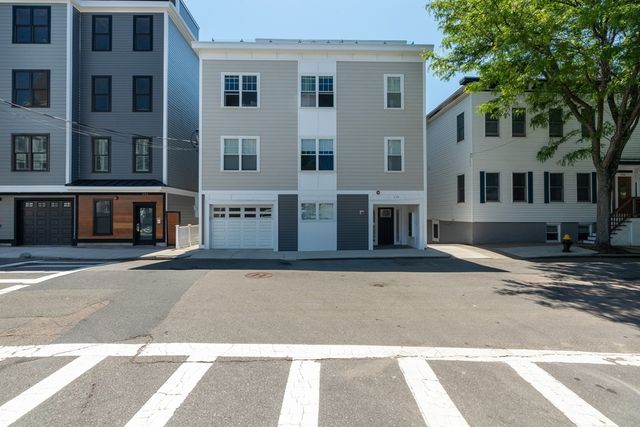 199 W 8th St 6, Boston, MA 02127