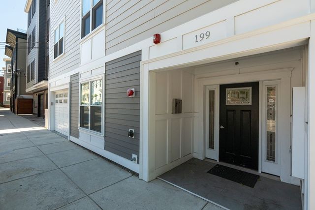 199 W 8th St 6, Boston, MA 02127