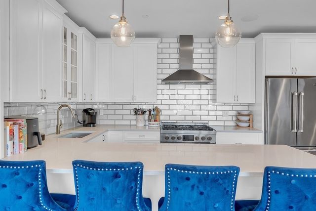 199 W 8th St 6, Boston, MA 02127