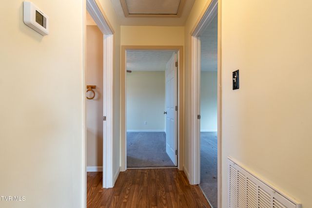 107 South 2nd Street, Watauga, TN 37694