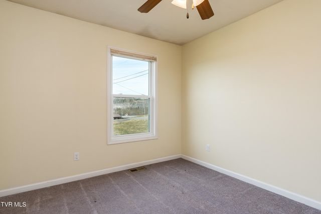 107 South 2nd Street, Watauga, TN 37694