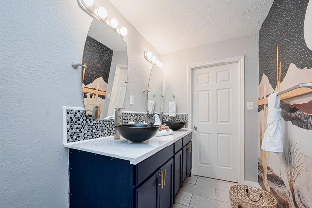 5114 Grantwood Street, Houston, TX 77004