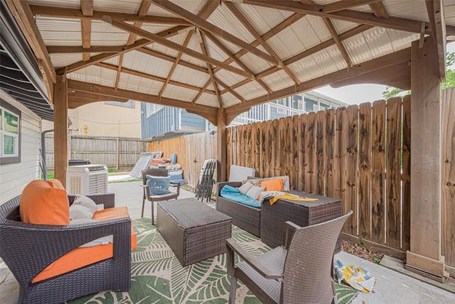 5114 Grantwood Street, Houston, TX 77004